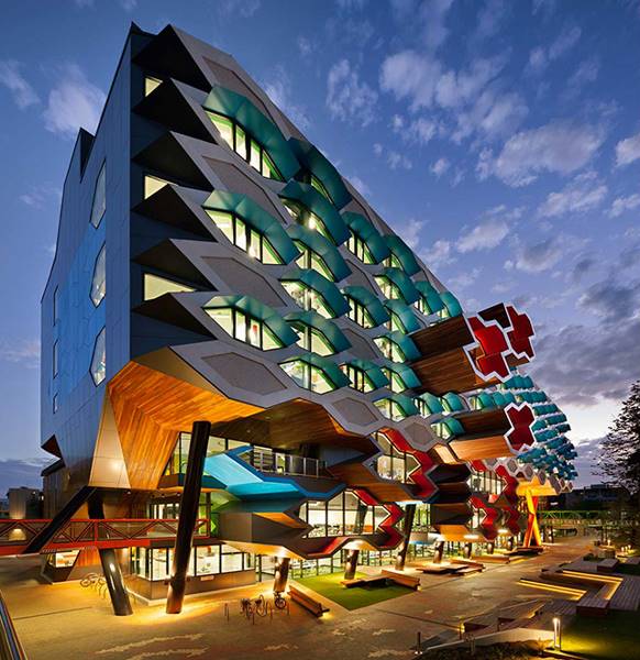 creative-architecture-289