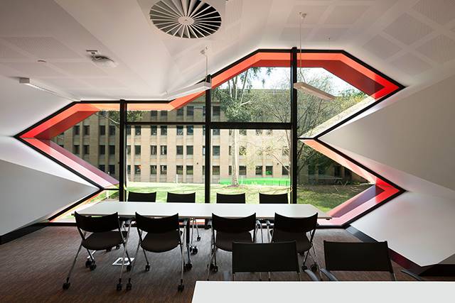 creative-architecture-290