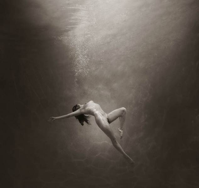 ed-freeman_underwater-05