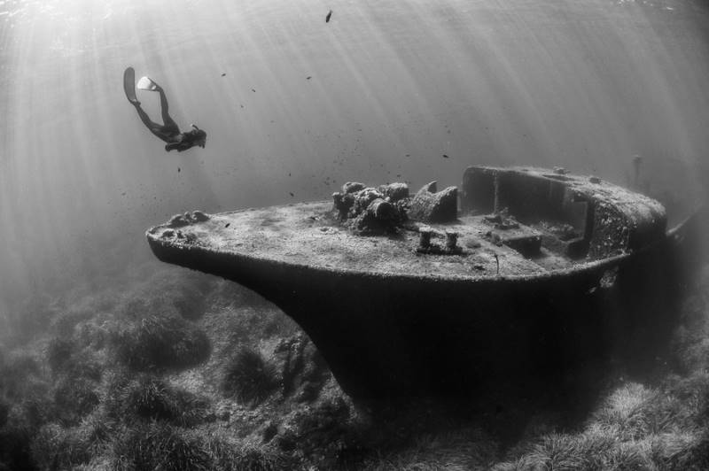 wrecked-underwater-27