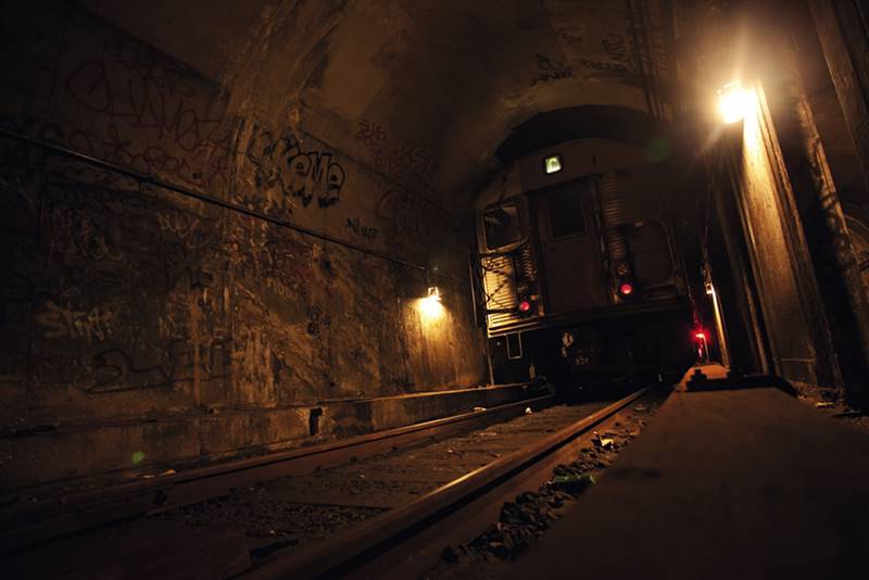 nils-muller_vandals-03