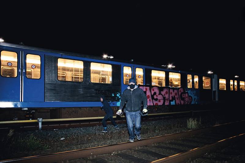 nils-muller_vandals-13