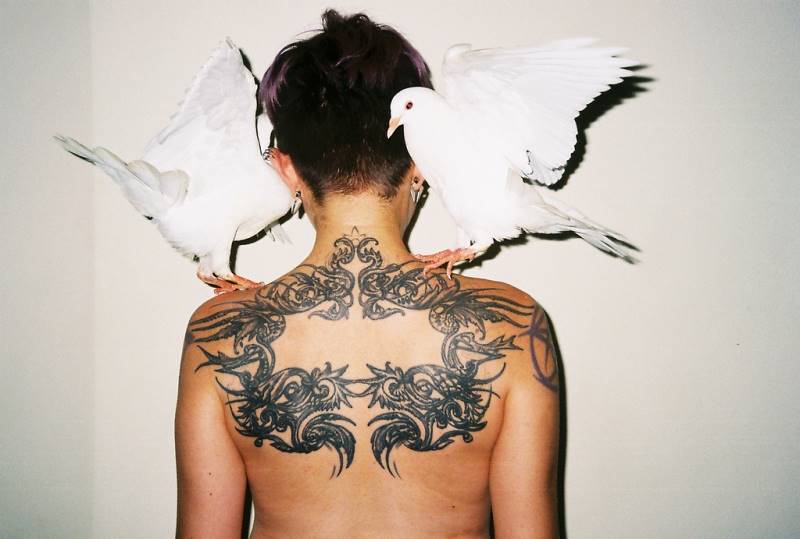 ren-hang-03