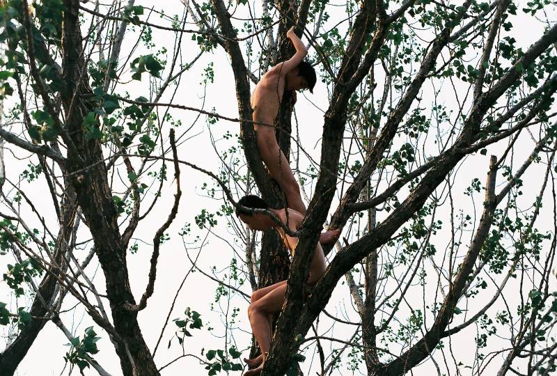 ren-hang-31