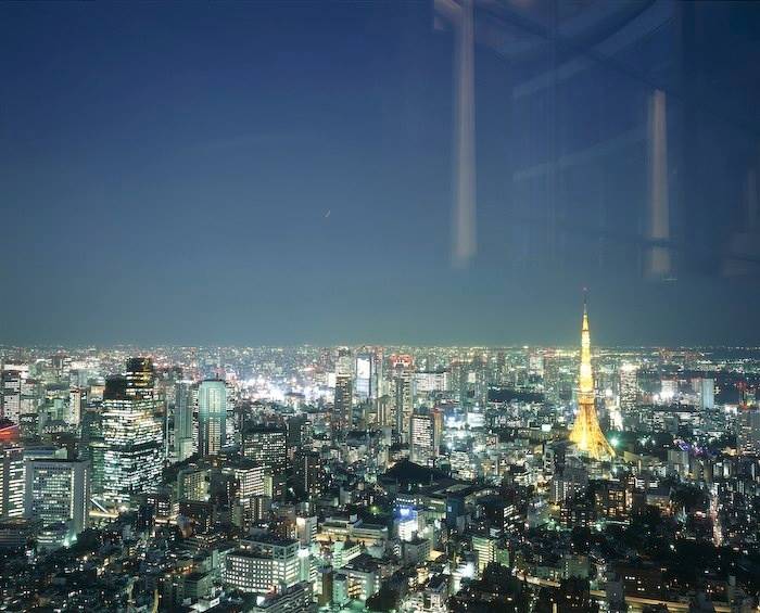 szymon-roginski_tokyo-sleepless-01